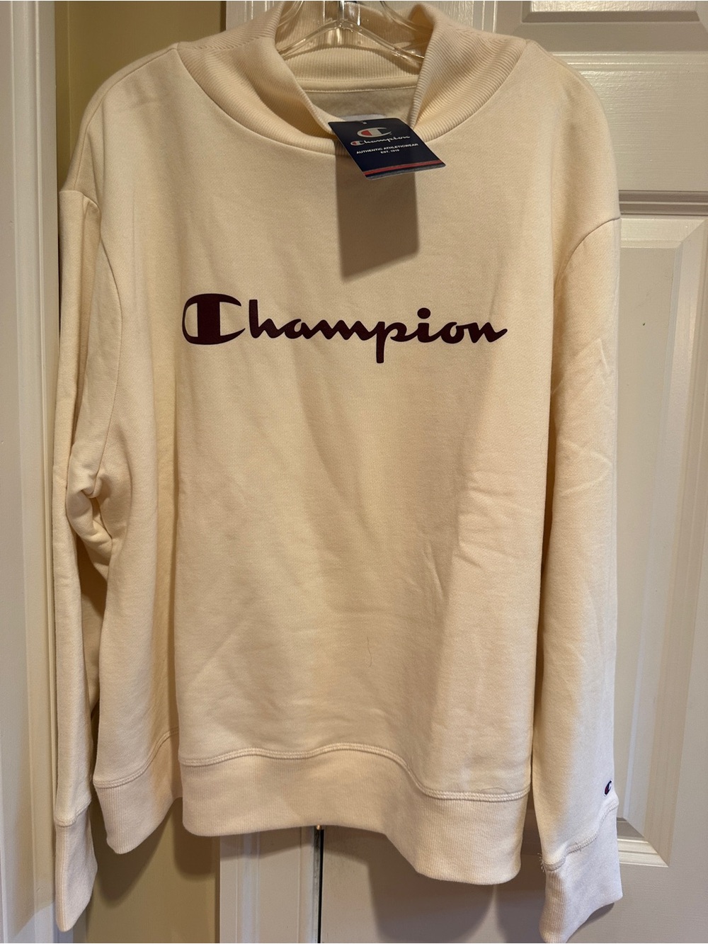 NWT Champion Crewneck Sweatshirt Cream Burgundy Logo Men’s XL